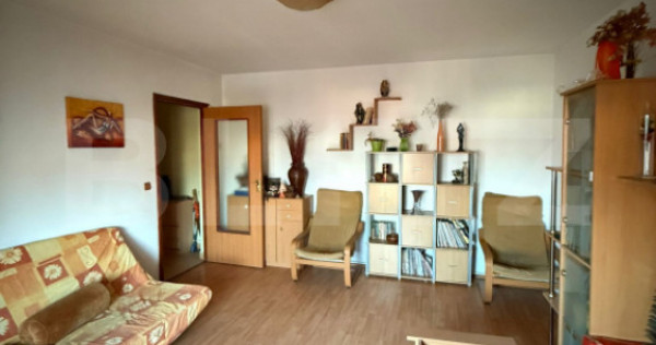 Apartament 2 camere, 52 mp, zona micro 4