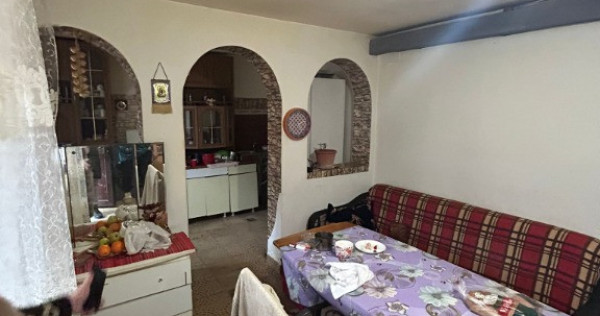 Giurgiului vila, sup. 200 mp.6 cam,3 bai. resedinta firma