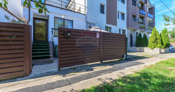 Vanzare apartament 3 camere tip duplex - damaroaia
