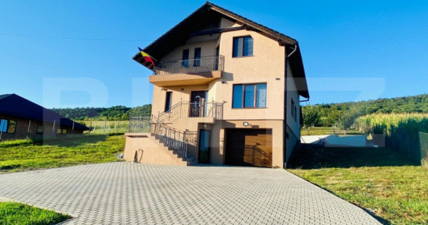 Casă deosebită râciu cu o priveliște superbă