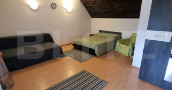 Cabană 6 camere de închiriat - zonă turistică!