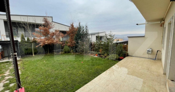 Casa cu 5 camere, zona de case, 275 mp de teren, zona crizan
