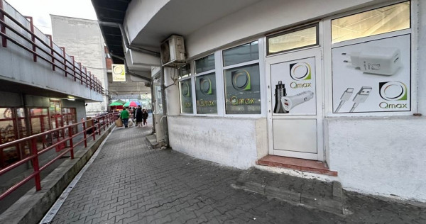 Spațiu piața nord 50m