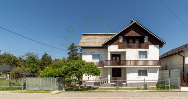 Casa rustica s+p+1 in oras, zona gruiului, campulung, ag