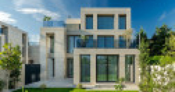 Vila individuala cu 465 mp teren finalizata pipera