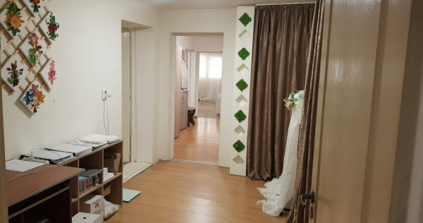 Vand casa (an 2008) recas-timis