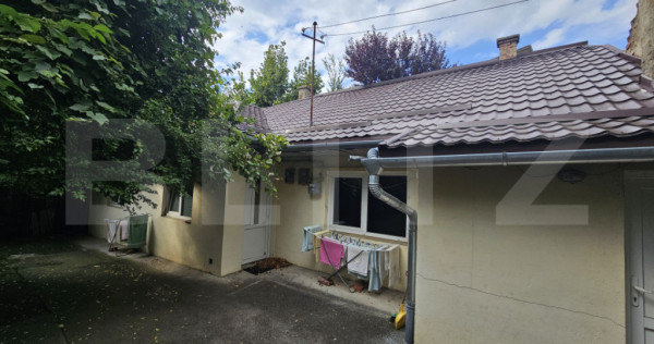 Casa demolabila, teren 561 mp, pentru dezvoltare imobiliara,