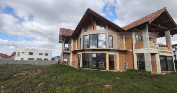 Casa semifinisata in sanmartin, parter + etaj, 360 mp utili