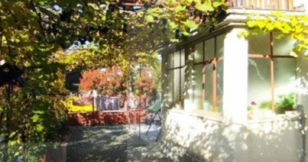 Casa tip duplex, 126 mp utili, 479 mp curte, cartier andrei