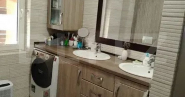 Casa +anexe de vanzare