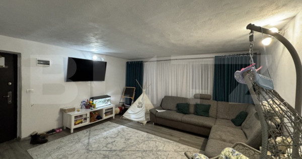 Apartament de vanzare, 3 camere, 90 mp, zona romanesti