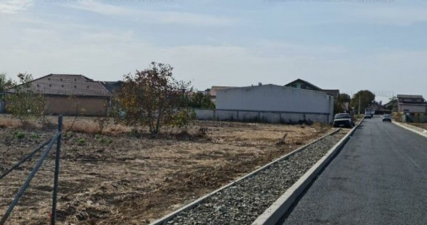 Teren de vânzare in cumpana 920mp