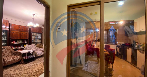 Apartament 1 mai 4 camere et 3 cu centrala