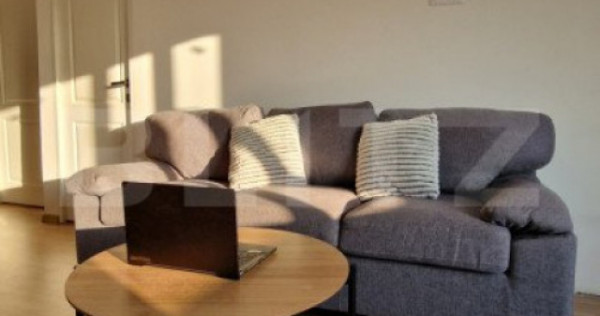 Apartament cu 3 camere, parcare inclusa, curte privata, zona