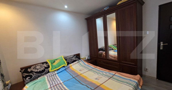 Apartament decomandat, 3 camere, 55mp, zona electroputere ma
