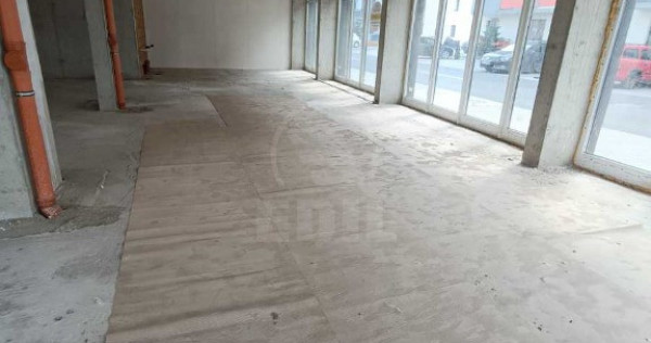 Spatiu comercial