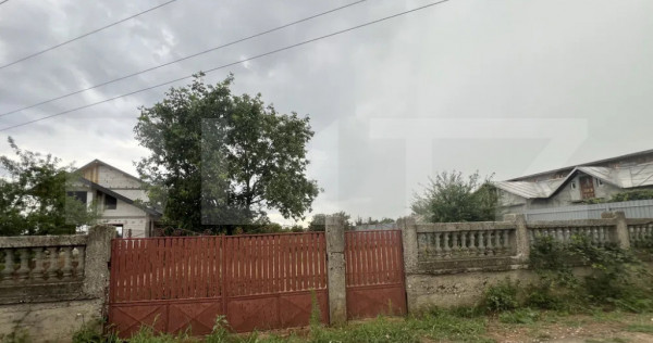 Teren intravilan, 1027 mp, zona dumbrava