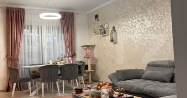 Casă duplex modernă dumbrăvița , zonă selectă