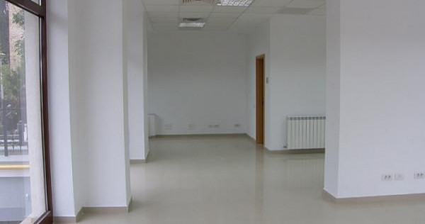 Spatiu crangasi 60 mp,40 mp,20mp vanzare sau inchiriere