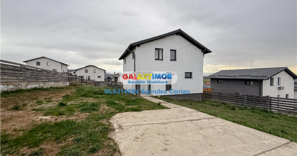 Casa de intabulata cu toate utilitatile