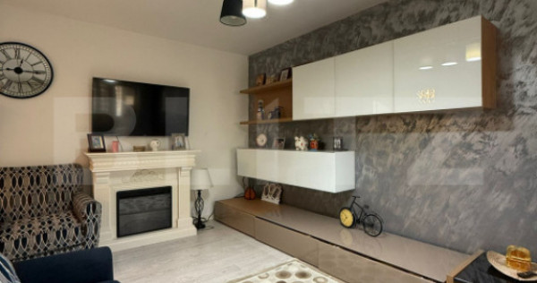 Apartament 3 camere, decomandat, ultrafinisat, zona centrala