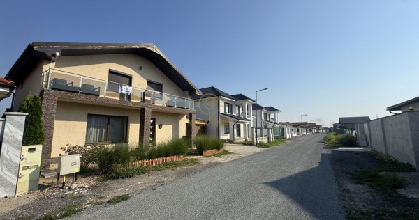 Vila de vanzare /mobilata utilata/carter rezidential