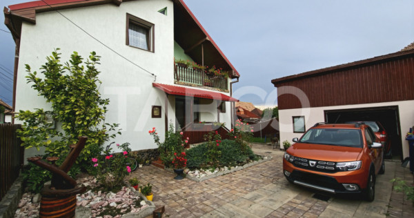 Casa individuala de vanzare 6 camere garaj selimbar