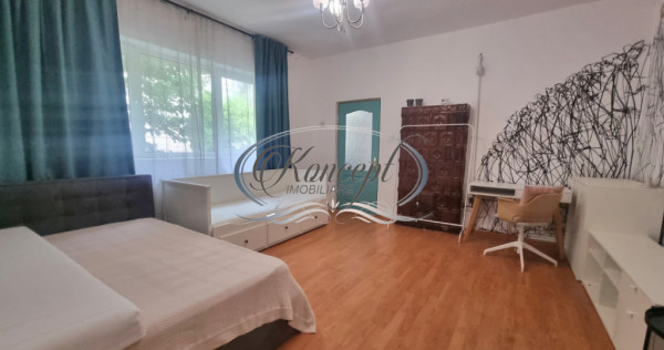 Casa cu terasa si pictura murala originala, centrul clujului