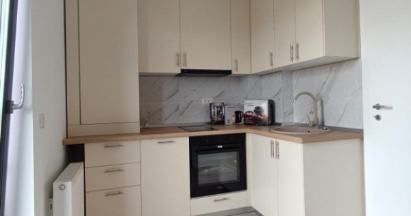 Garsoniera de inchiriat la mrs village