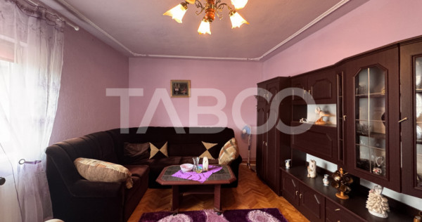 Casa de vanzare 2 camere mobilat utilata 82 mpu gusterita si