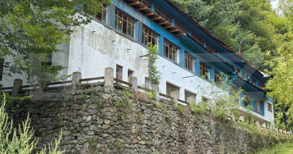 Cladire cu potential turistic, zona gureni