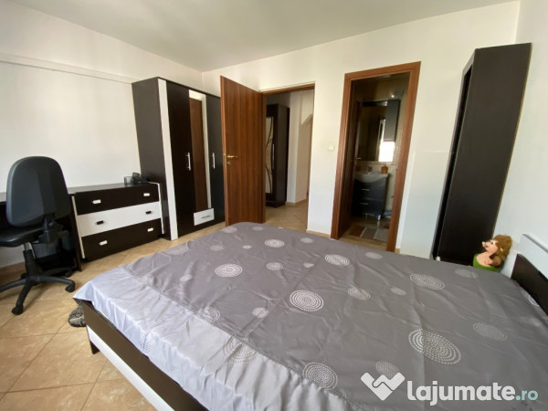 Inchiriere Apartament 3 Camere Dec Mobilat Etaj 4 4 1 Mai 400 Eur Lajumate Ro