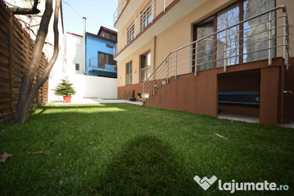 Ocazie! Apartament 3 camere cu curte| Zona Aviatiei| Idea...