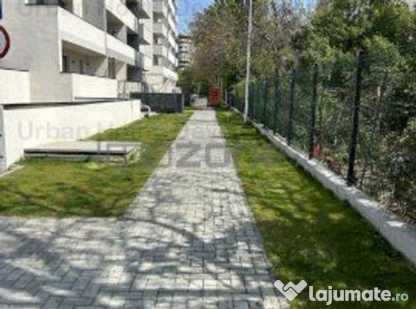 2 camere, 61 mp, BLOC NOU, mobilat - utilat, 3 minute MET...