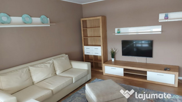 Apartament situat in zona FALEZA NORD, in bloc nou, cu veder