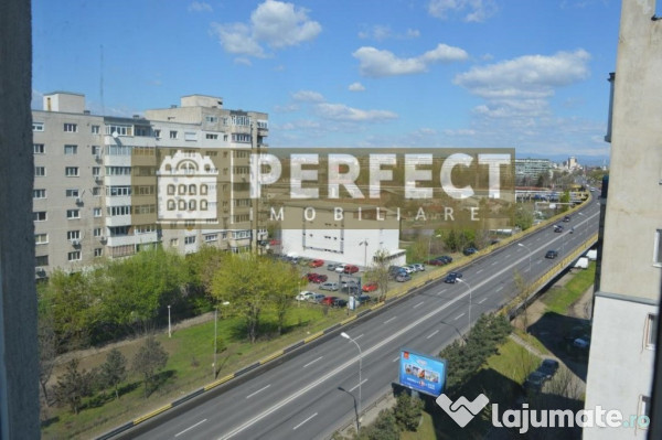 Apartament 3 camere CF.1 suprafata 76.89mp B-dul Bucuresti 74000 EUR