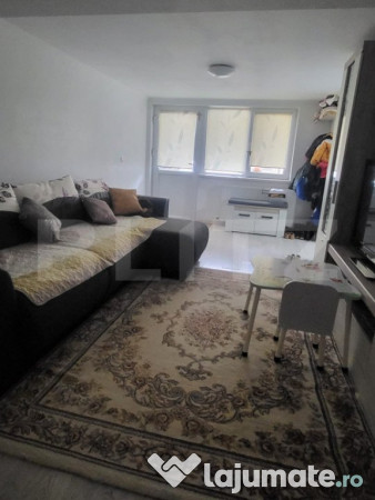 Apartament 3 camere, 85 mp, zona Cetate