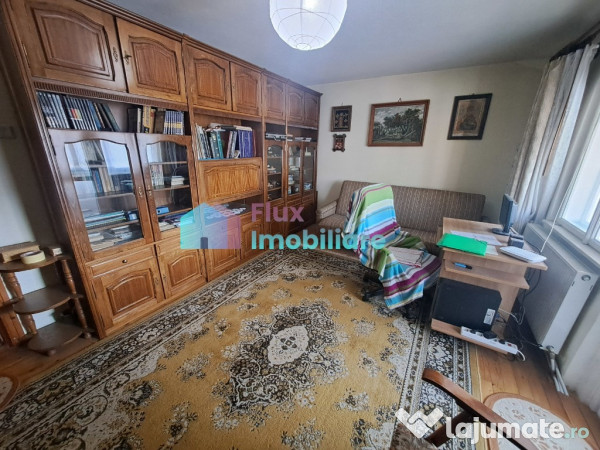 Apartament 3 camere 70 mp Obcini