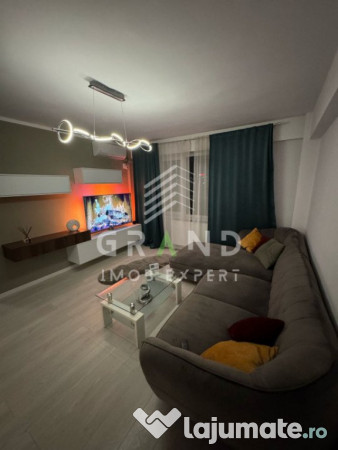 Apartament ultracentral de lux cu 3 camere în Piața Mihai