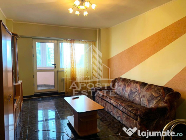 Apartament 2 camere, 75 mp, zona Intim