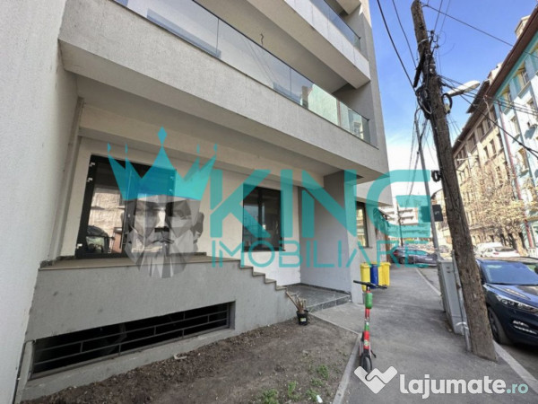 Spatiu comercial | 132mp | Terasa 12mp | 2 Parcari | Renovat