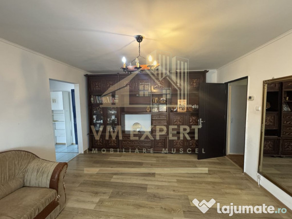 Apartament 2 camere etaj 4 visoi