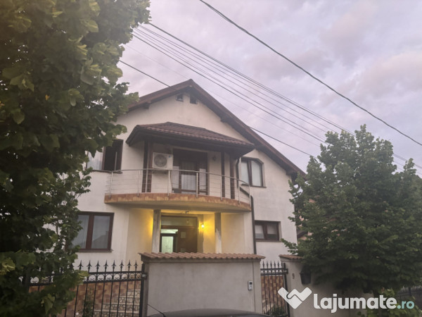 Casa ,zona ford, suprafata utila 360 mp,teren 518 mp