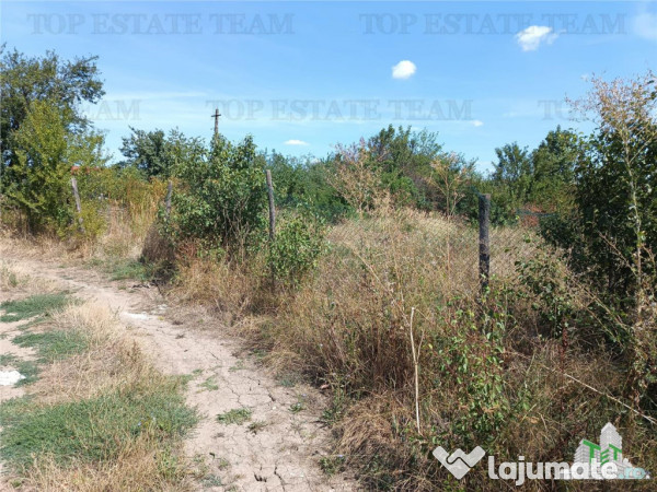 Teren intravilan in localitatea cornetu cu deschidere mare,