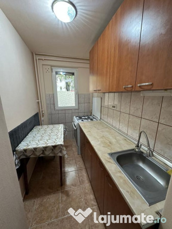 Apartament 2 camere, berceni/luica