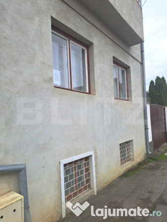 2 case lipite, ideale pentru 2 familii – hărman, la doar