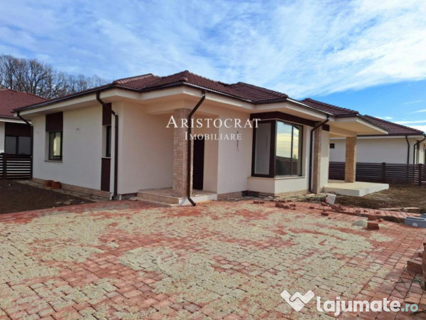 Casa in minicomplex rezidential langa padure corbeanca