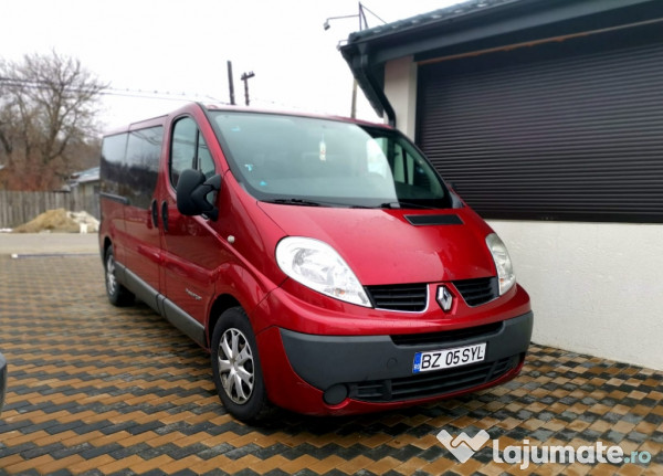 Renault trafic 2.5 dci facelift, 5.000 eur Lajumate.ro