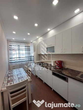 Apartament 2 camere zona Micalaca cu loc de parcare