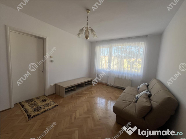 Apartament cu 2 camere si balcon etaj intermediar zona Milea